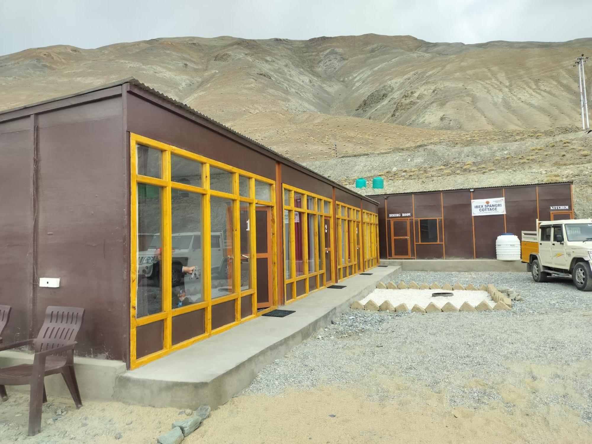 Ibex Spangri Cottage Lukung Exteriör bild